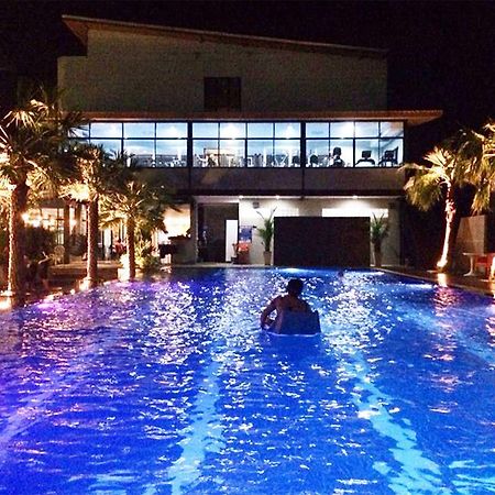 Ray Hotel Buriram Kültér fotó