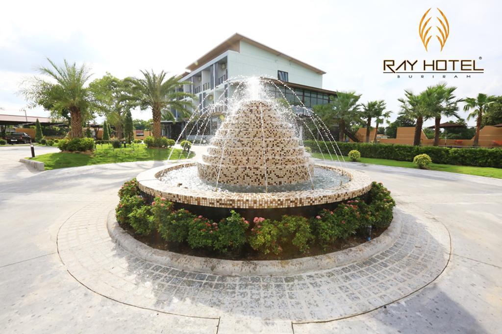 Ray Hotel Buriram Kültér fotó