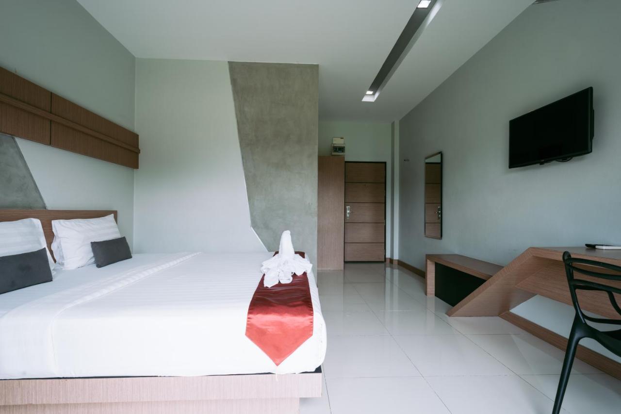 Ray Hotel Buriram Kültér fotó