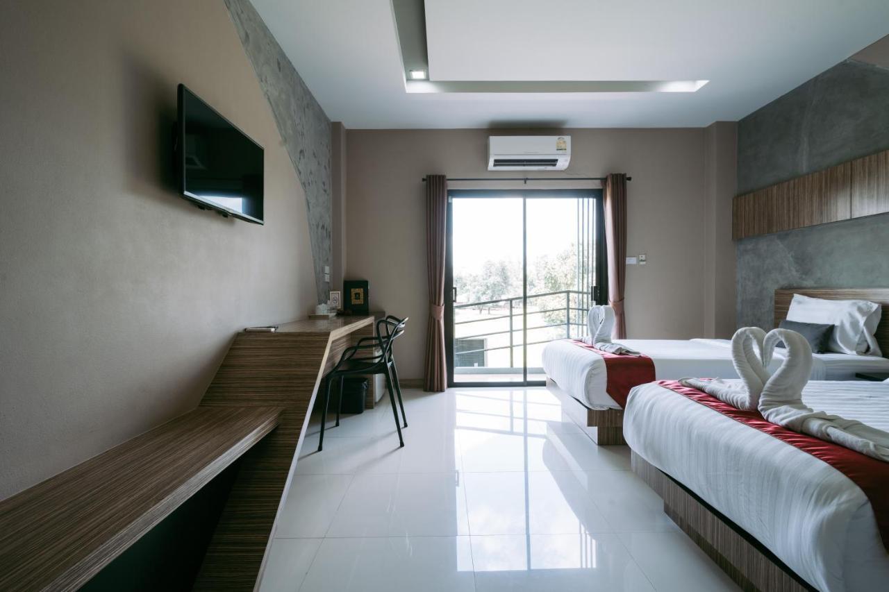 Ray Hotel Buriram Kültér fotó